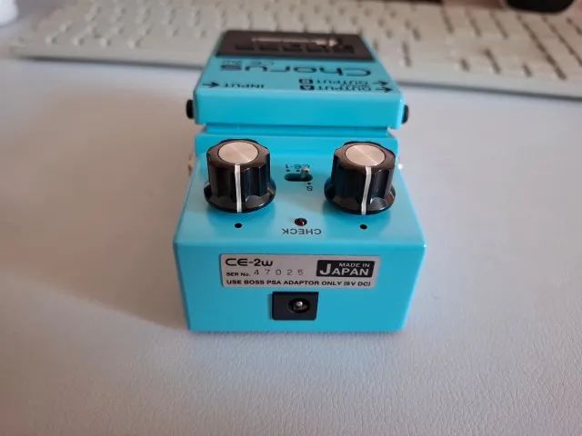 Pedal Boss CE2w - Foto 5