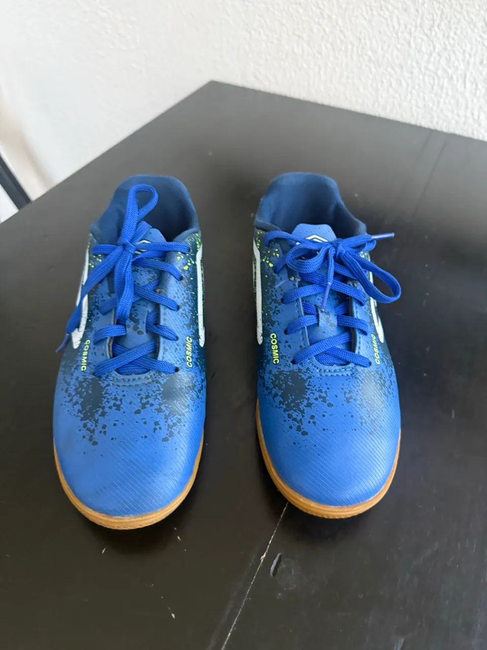 Chuteira Umbro Cosmic Futsal Número 36 - Calçados Esportivos