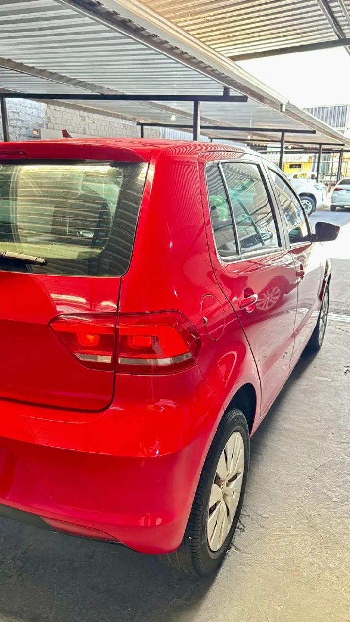 Volkswagen Fox Trendline 1.0 Flex 8V 5P 2015 - Foto 2