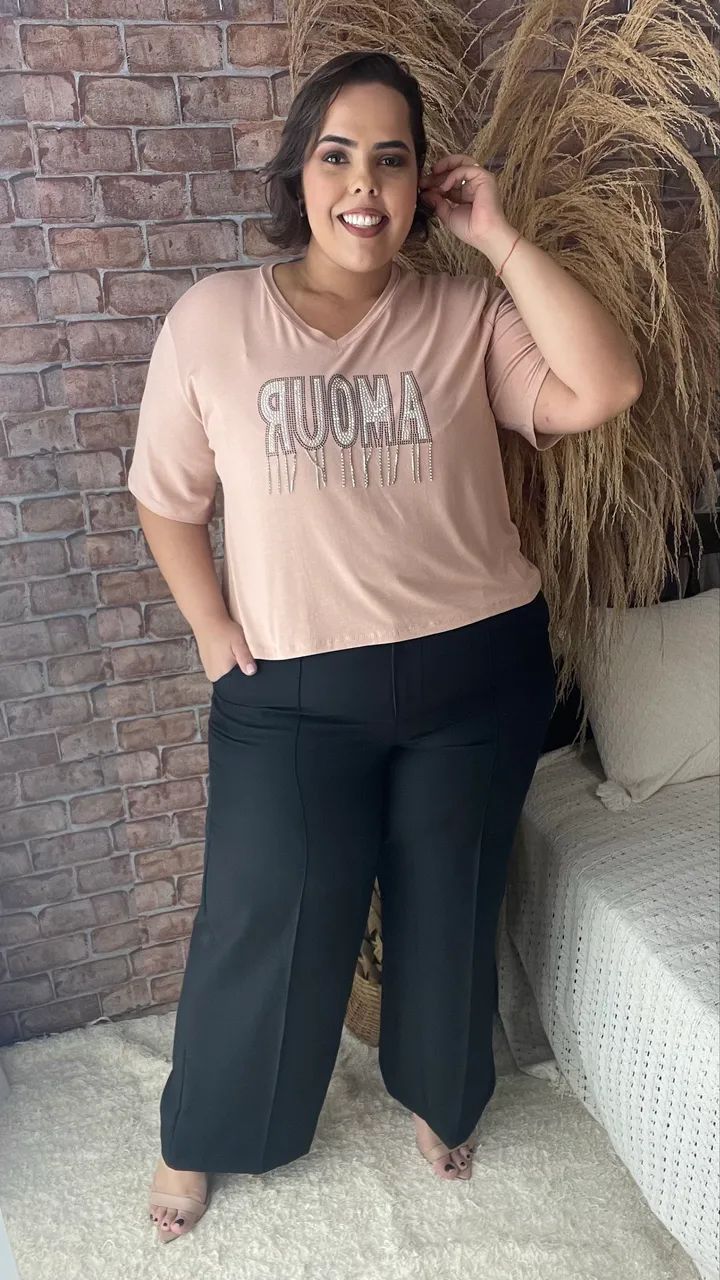 Cropped Love Plus Size