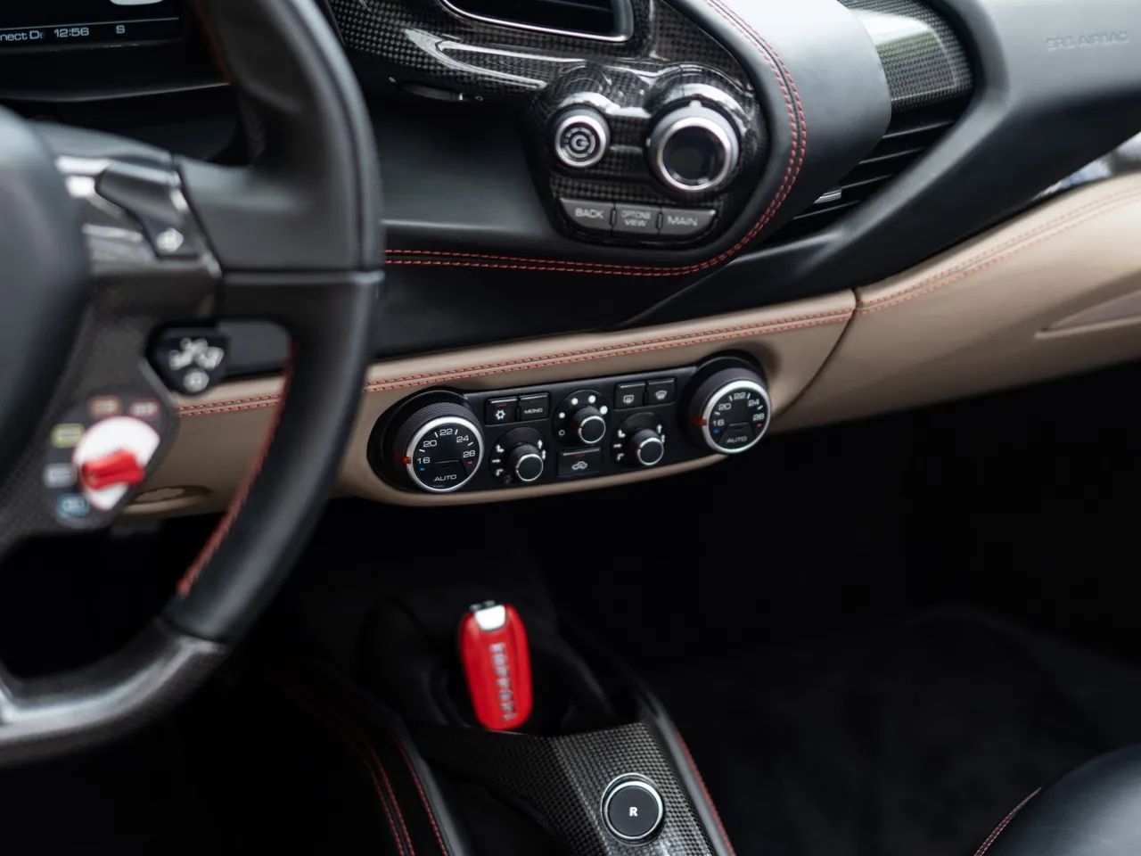 Ferrari 488 Spider 3.9 V8 670cv, foto 8 de 20