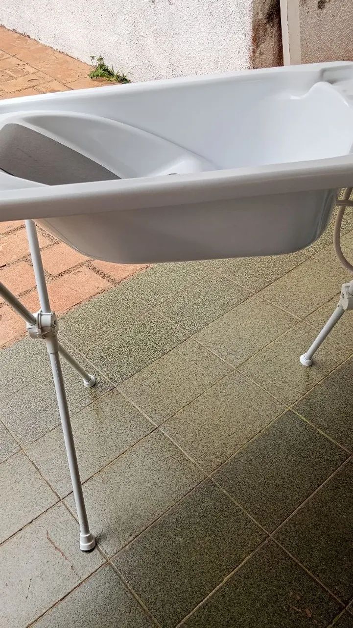 Banheira com suporte Galzerano