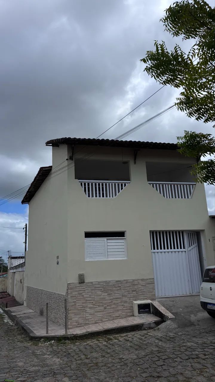 Alugo ou vendo primeiro andar 