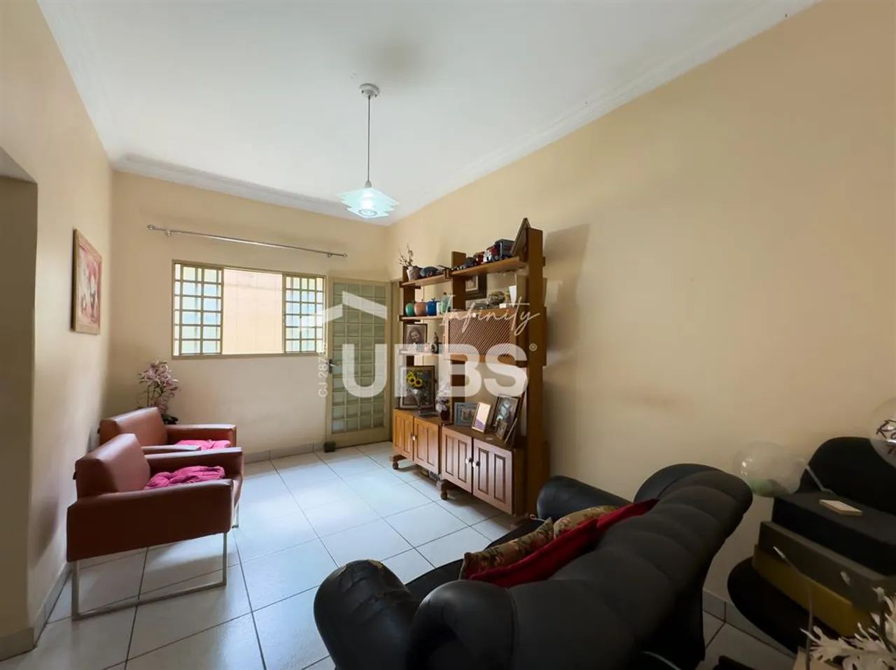Casa + Comercial no Setor Oeste  5 Quartos e Excelente Potencial de Renda - Foto 4