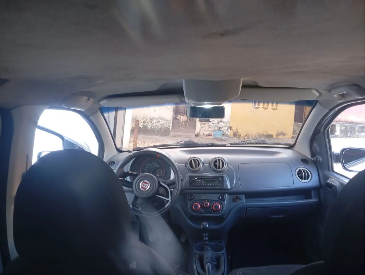 Fiat Uno Sporting 1.4 EVO Fire Flex 8V 4P 2012 - Foto 4