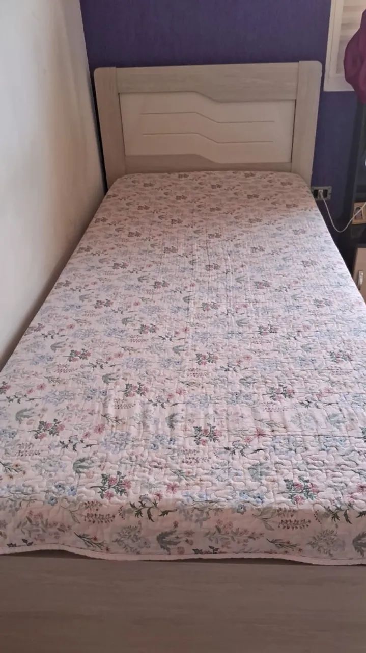 Cama de solteiro 