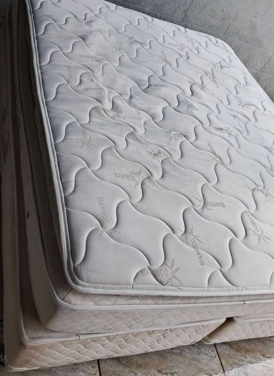 Cama Queen - Faço Entrega  - Foto 4