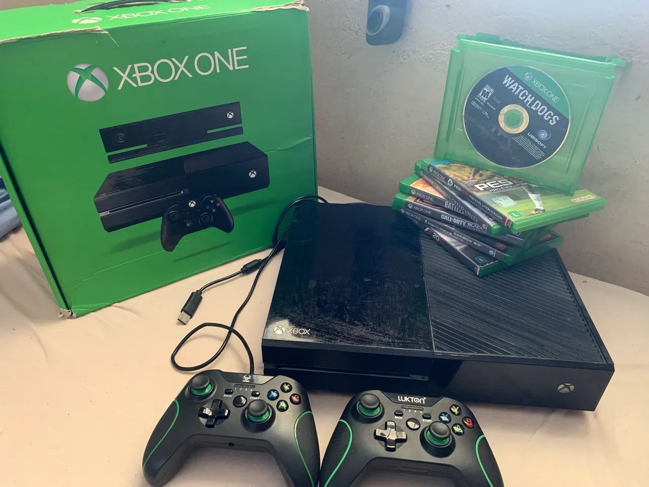 Troco Xbox one por PS4 - Foto 4