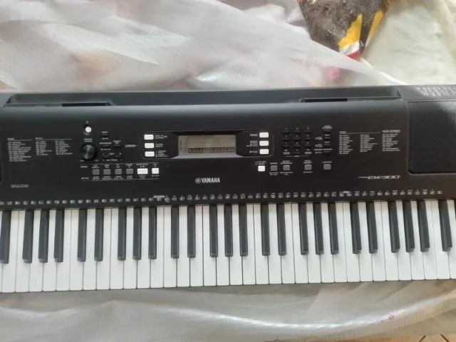 teclado Yamaha PSR-EW300 - Foto 2