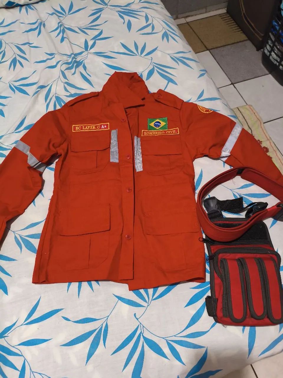 Roupa de bombeiro civil  - Foto 2