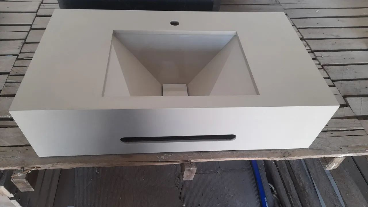 Lindo Lavatorio em pocelanato  com porta toalha apenas 550 reais medida80x45s  - Foto 4