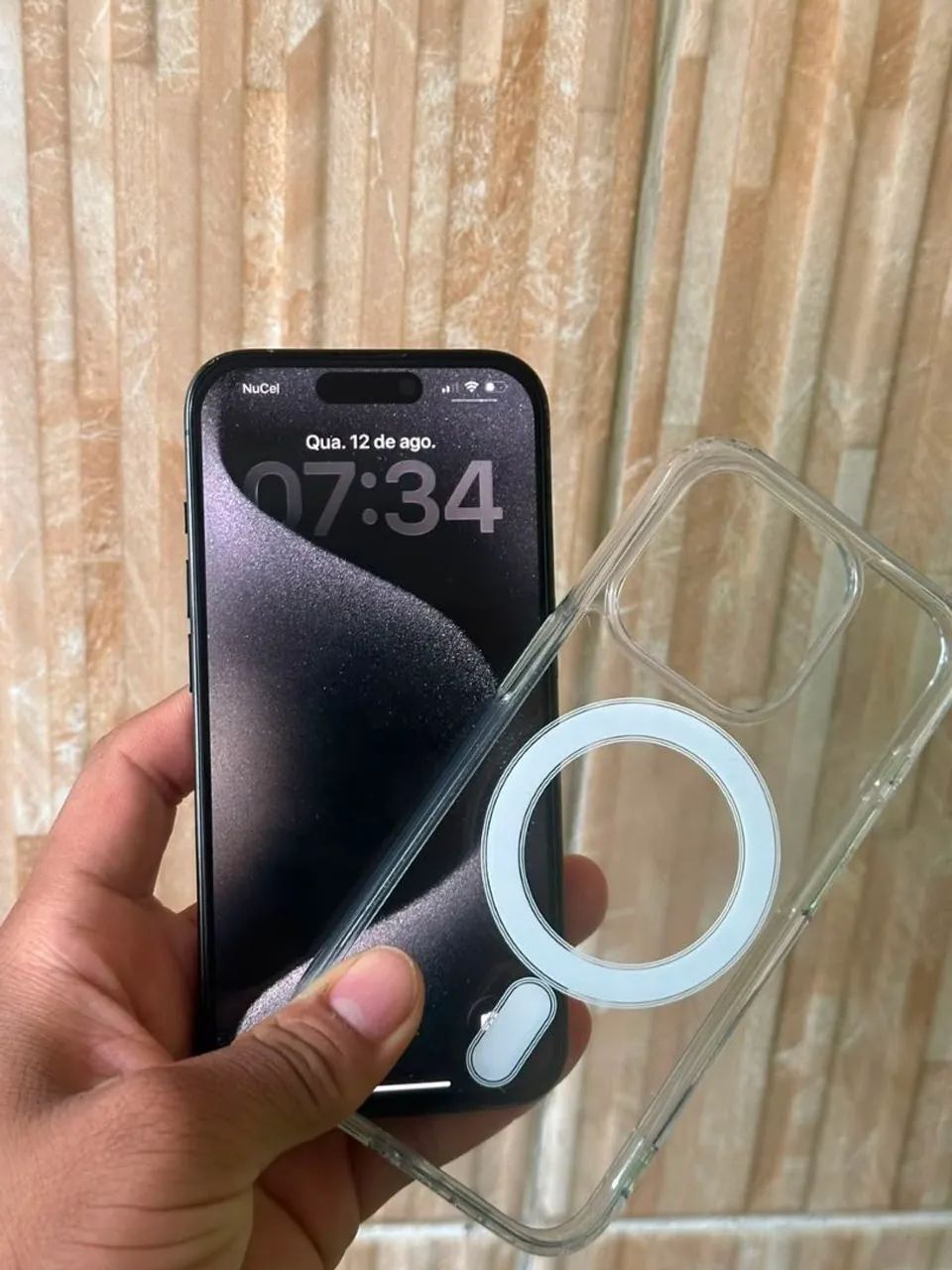 iPhone 15 Pro  - Foto 2
