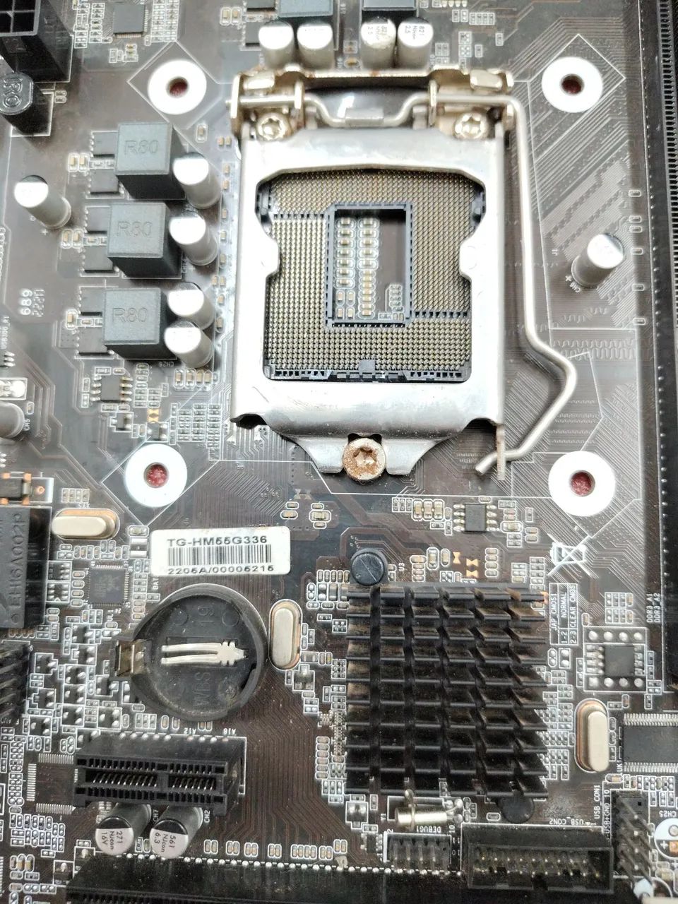 Placa-mãe TG-HM55G336 - COM DEFEITO / PARA REPARO - Foto 3