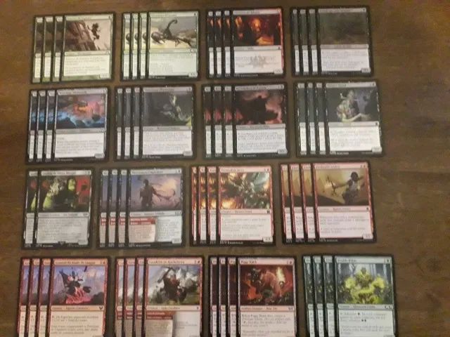 Magic: The Gathering - Lote 300 Cartas + Deckbox - Foto 3