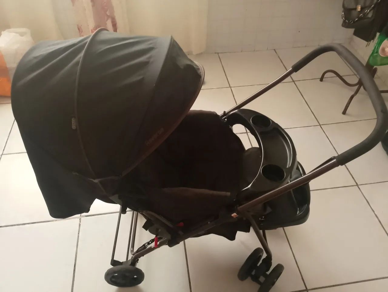 Carrinho de bebê + bebê conforto - Foto 4