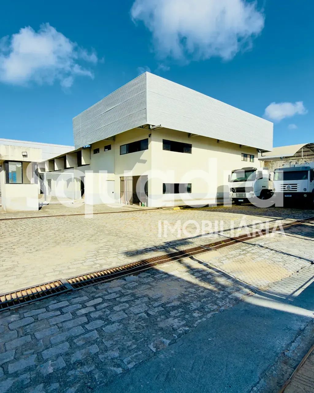 Galpão comercial na BR-116  Terreno de aproximadamente 2.000 m² - Foto 5