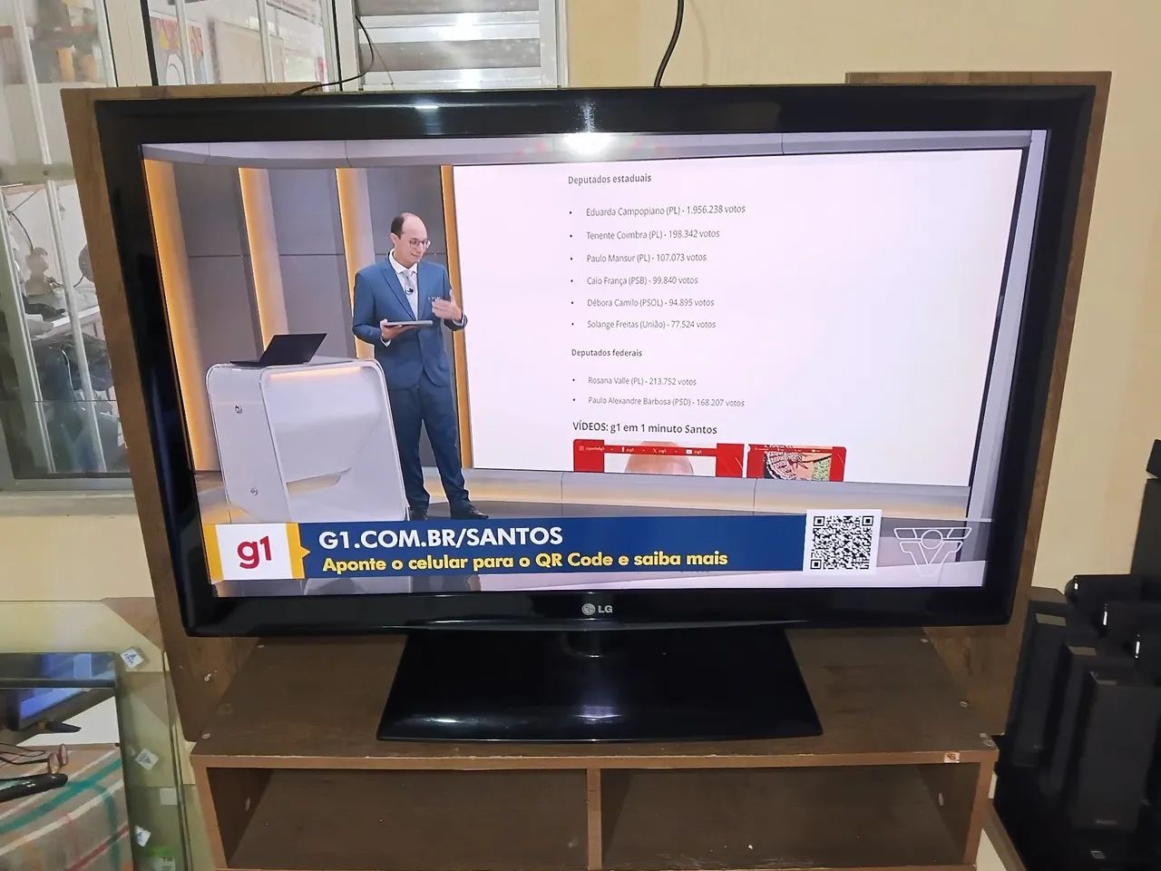 TELEVISÃO  L.G. ISMART 42 POLEGADAS. 1.100,00 REAIS. - Foto 2