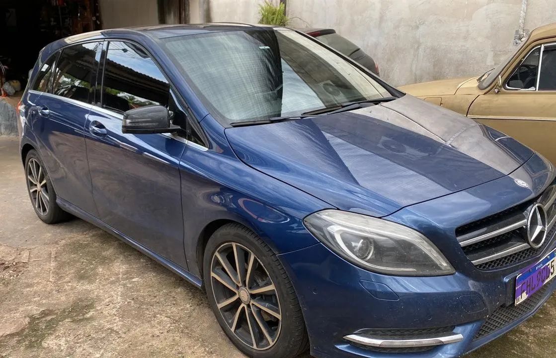 Mercedes-Benz Classe B 200 CGI 1.6 TB Sport 156cv AUT 2013
