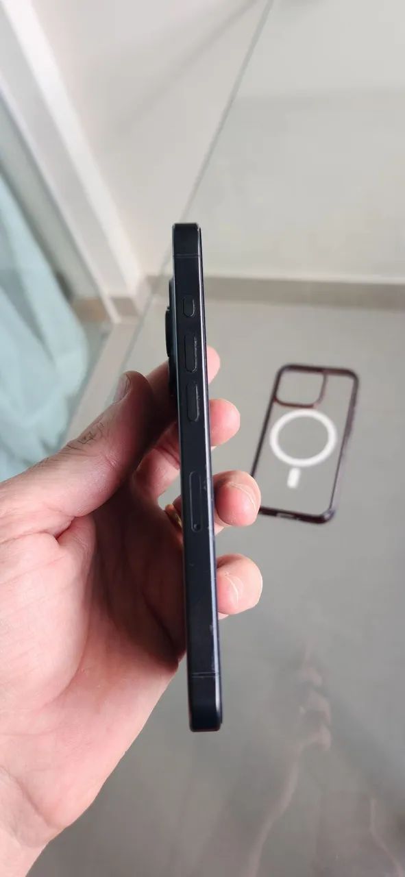 I Phone 15 Pro 256 GB - Foto 5