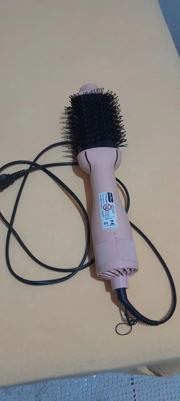 Escova secadora 