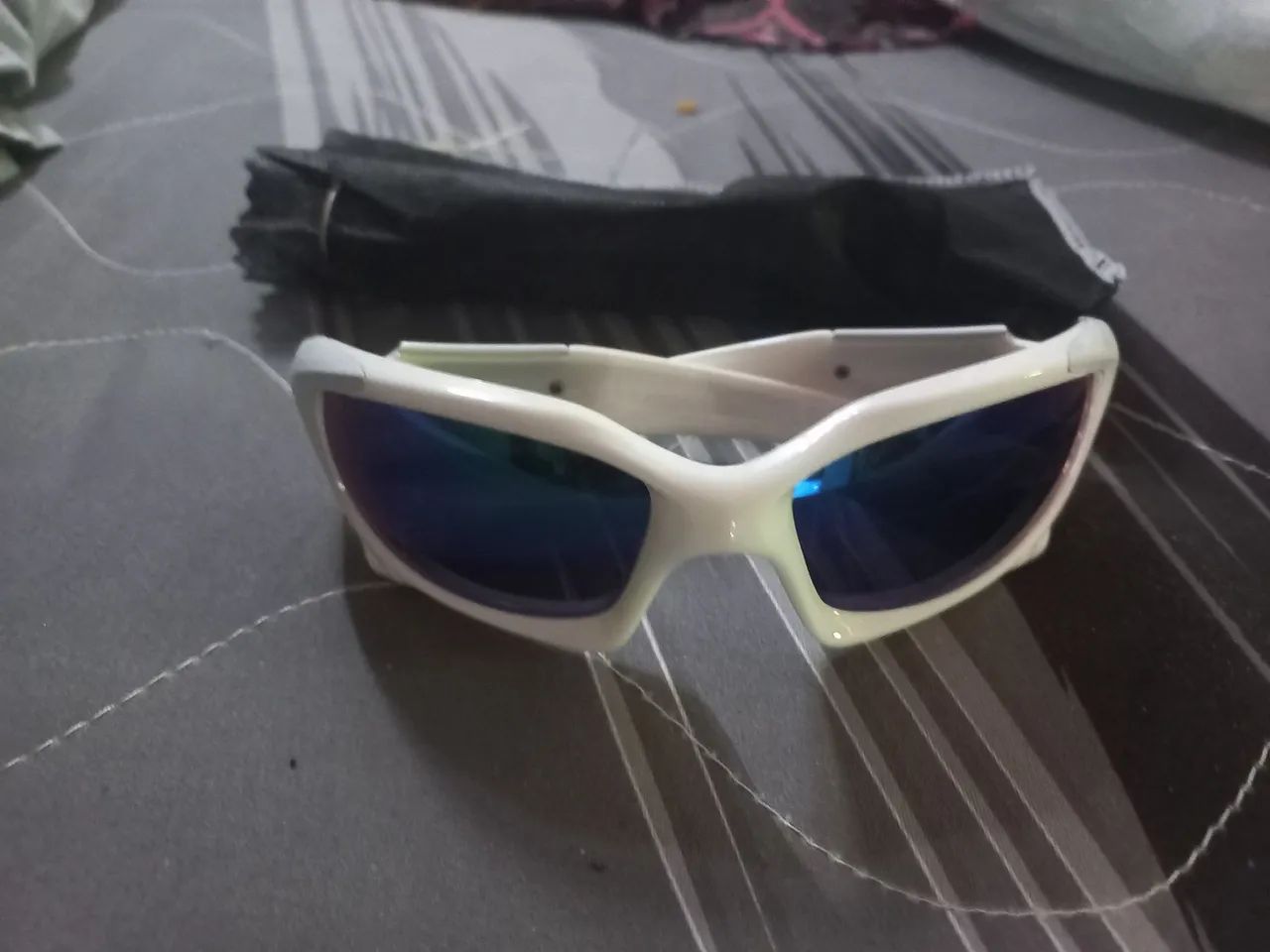 Vendo Óculos Oakley 