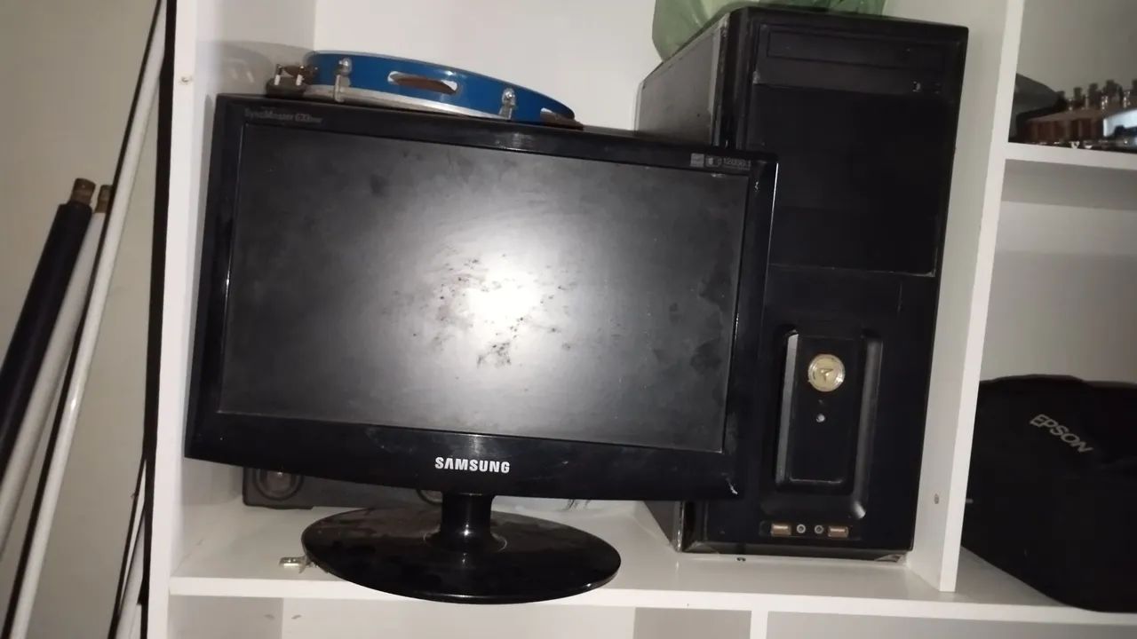 Vendo computador de mesa