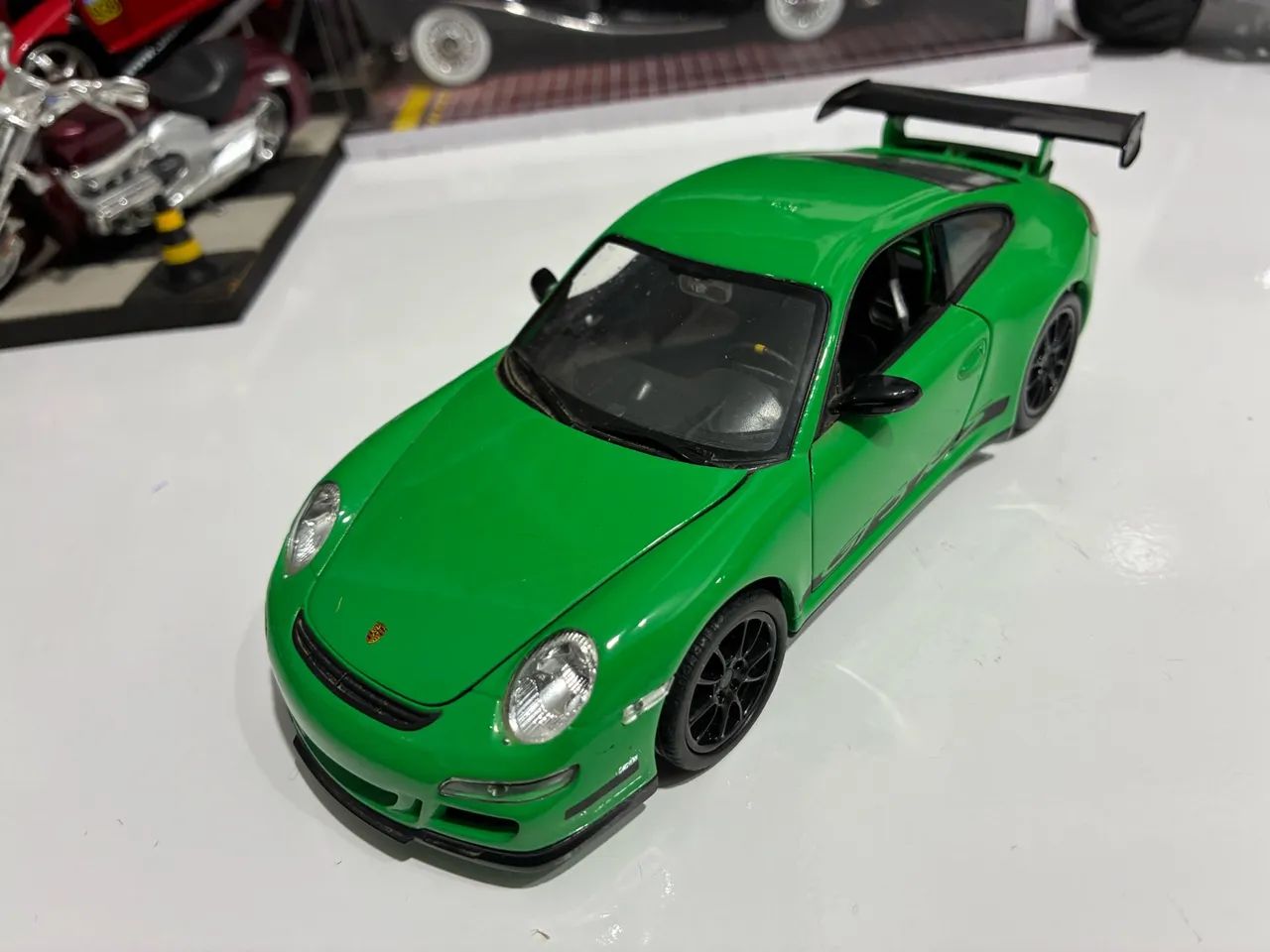 Miniatura porsche 911 Gts 
