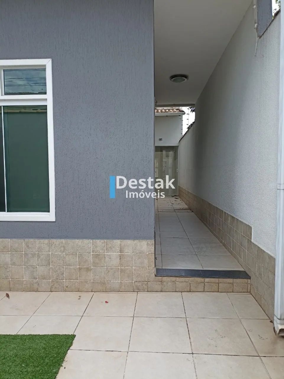 CASA LINEAR NO BAIRRO AERO CLUBE COM 3 QUARTOS SENDO 1 SUÍTE - Foto 4