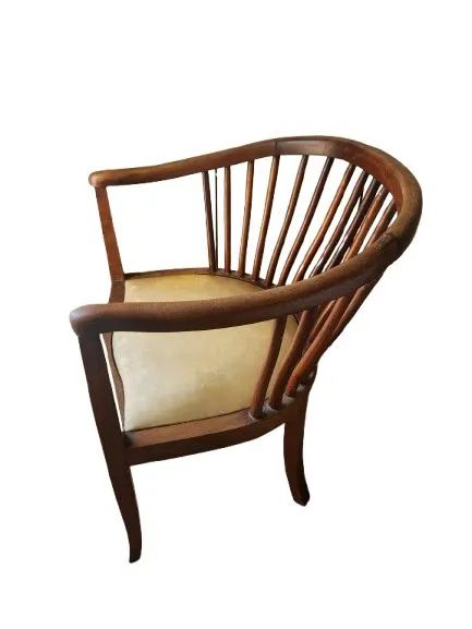 Cadeira vintage madeira maciça - Foto 3