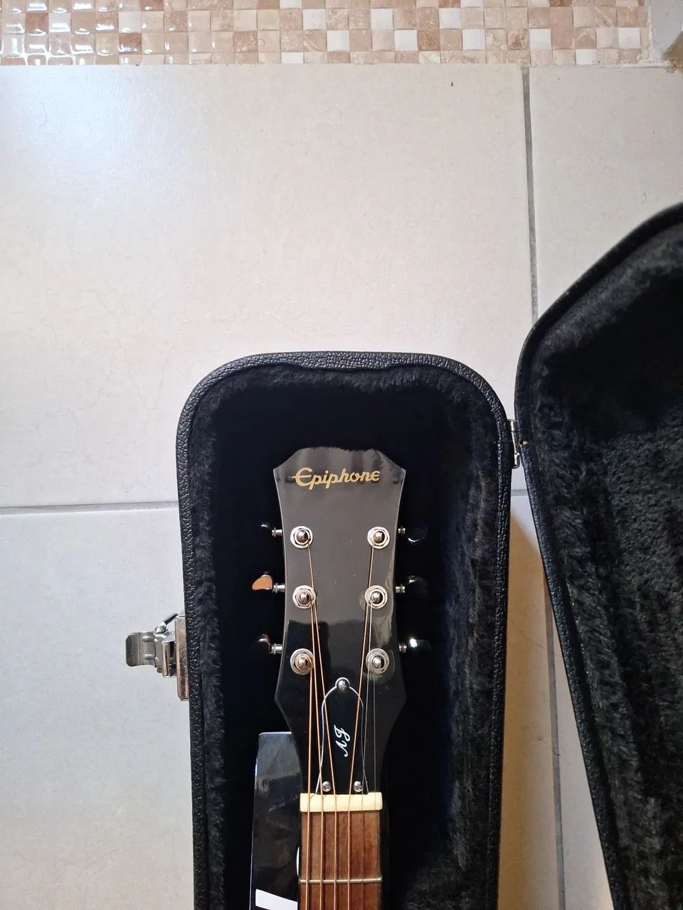 VIOLÃO EPIPHONE ZERO com case - Foto 3