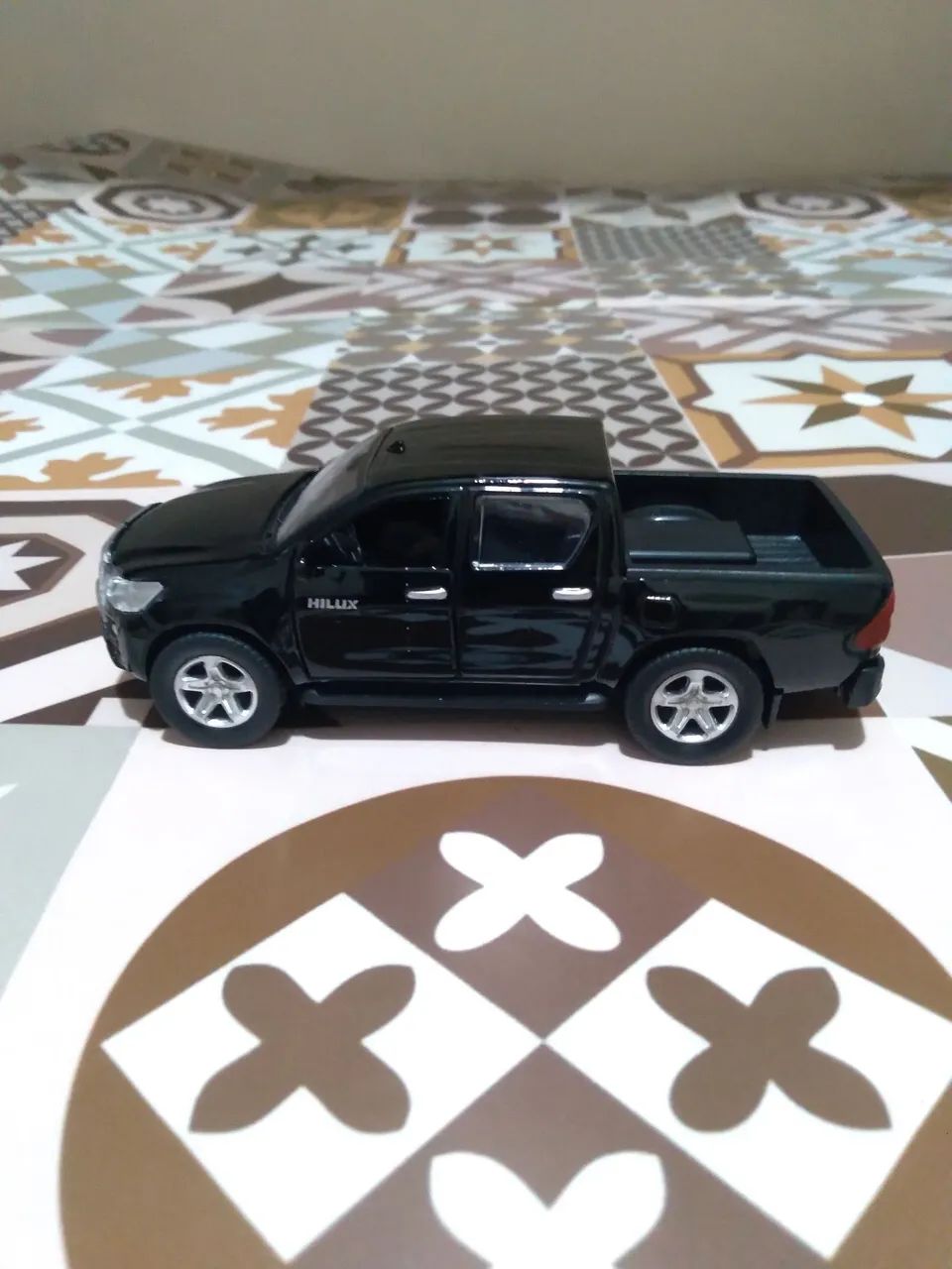 Miniatura toyota hilux