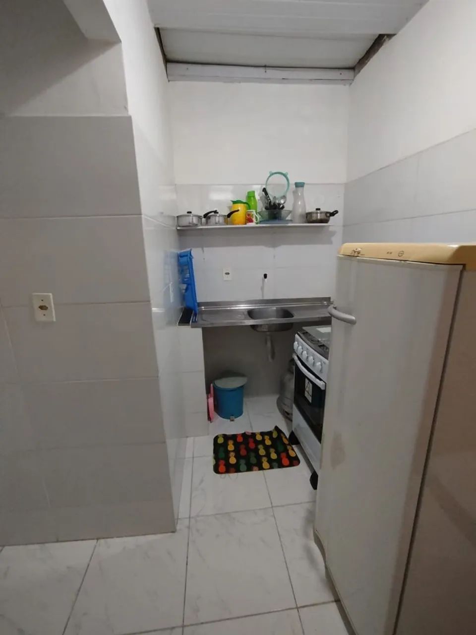 Aluga-se kitnet mobiliada para uma pessoa - Foto 4