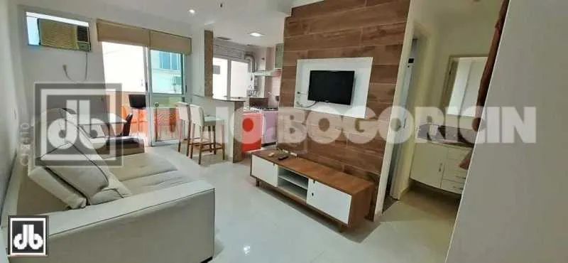 Apartamento - / Residencial / Lagoa