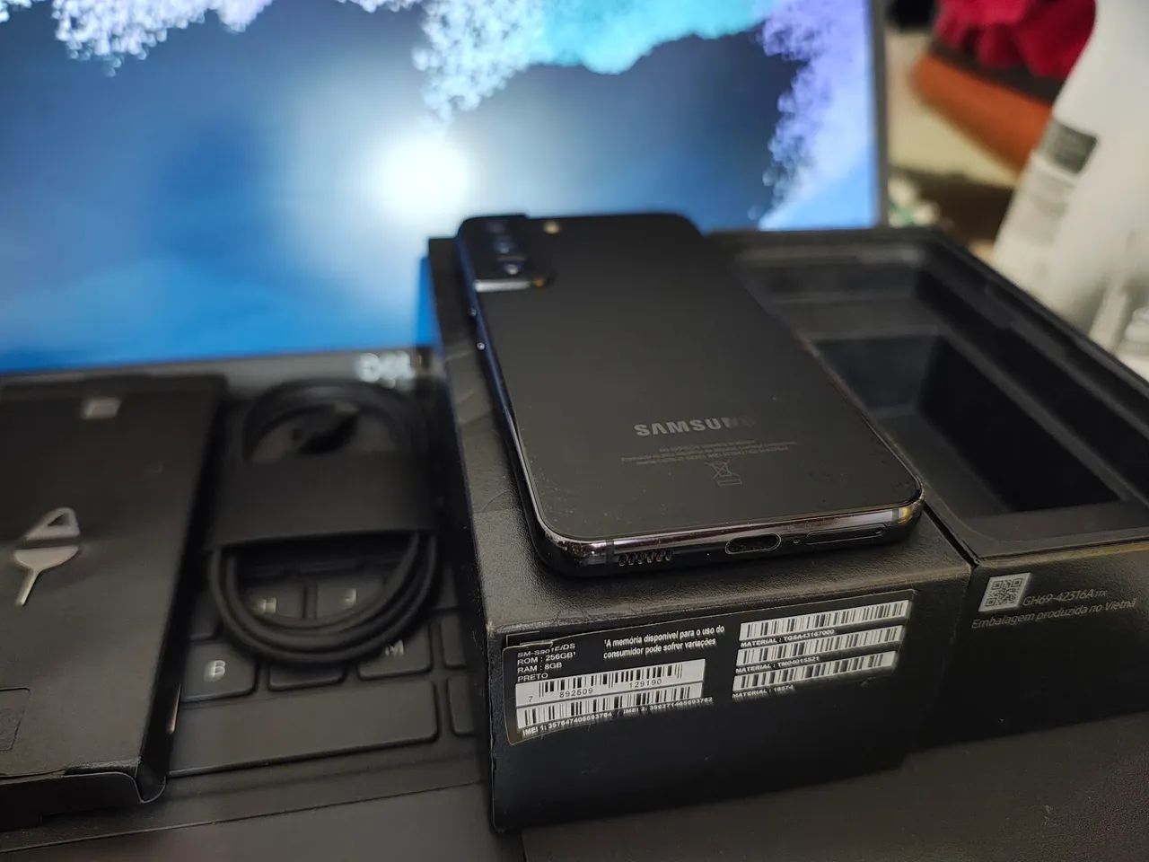 Samsung Galaxy S22 ブラック本体 Smartphone Samsung Galaxy S22 5G, 256GB, 8GB RAM, Preto Artigo