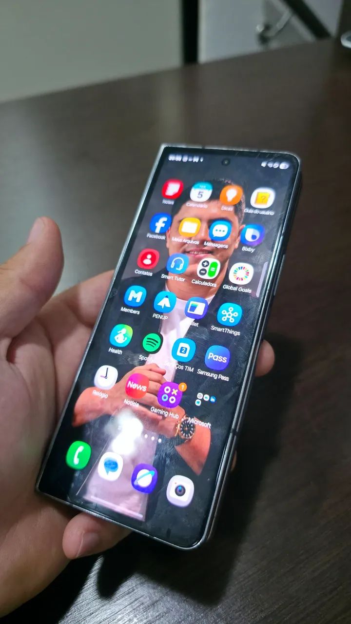 Samsung Galaxy Z Fold 4 256GB - Celulares e Smartphones - Santo