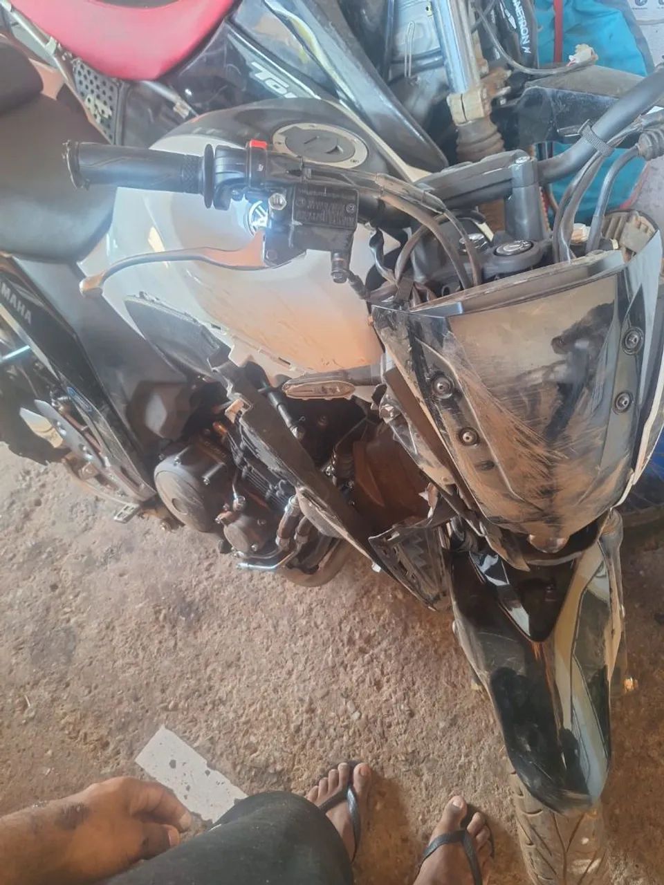 Vende-se Fazer 250 ABS Connected