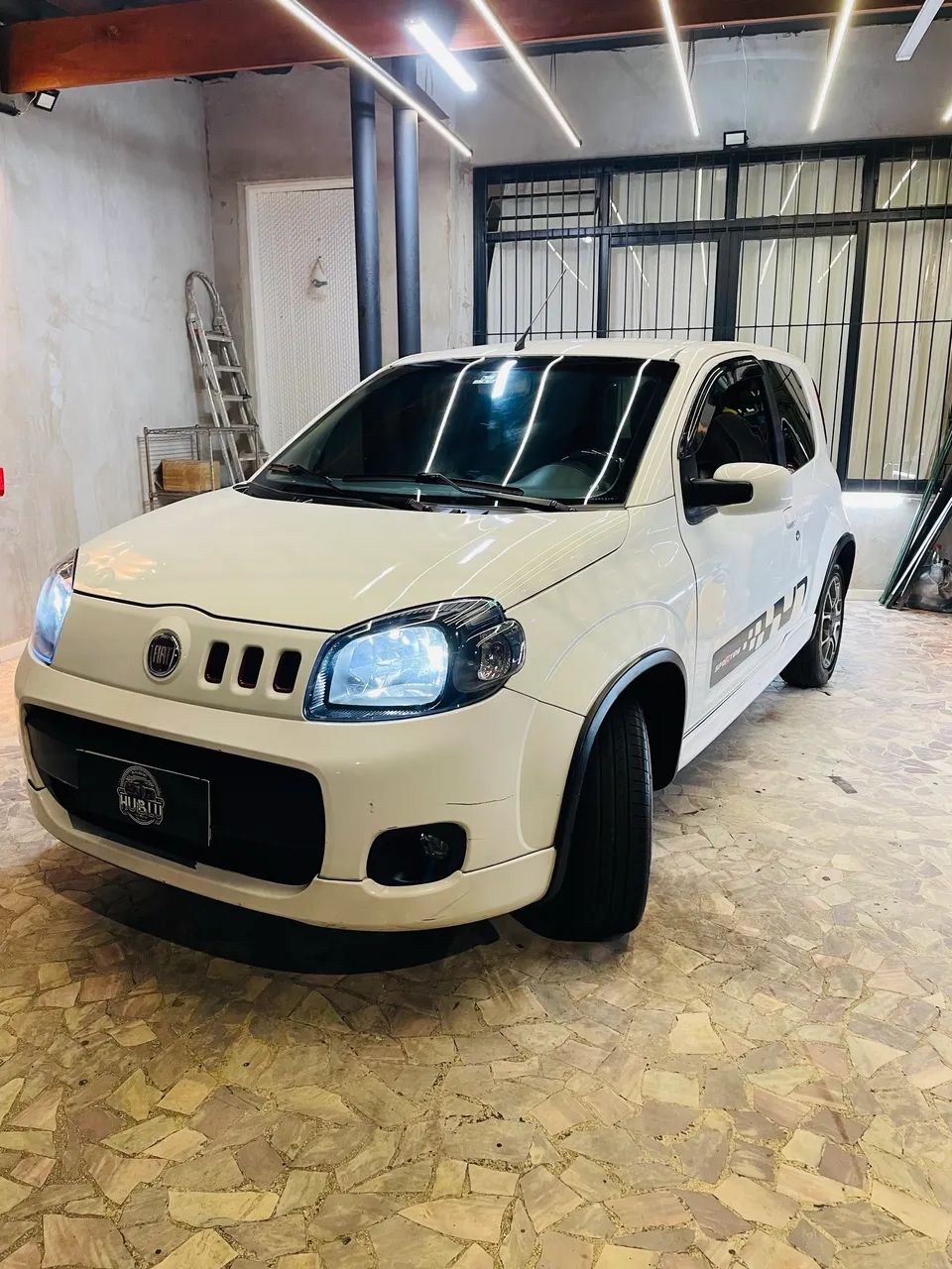 Fiat Uno Sporting 1.4 EVO Fire Flex 8V 2P 2012