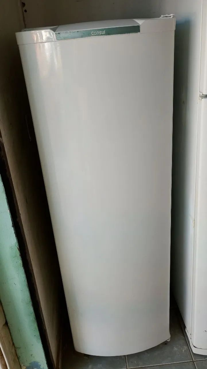 Geladeira cônsul 