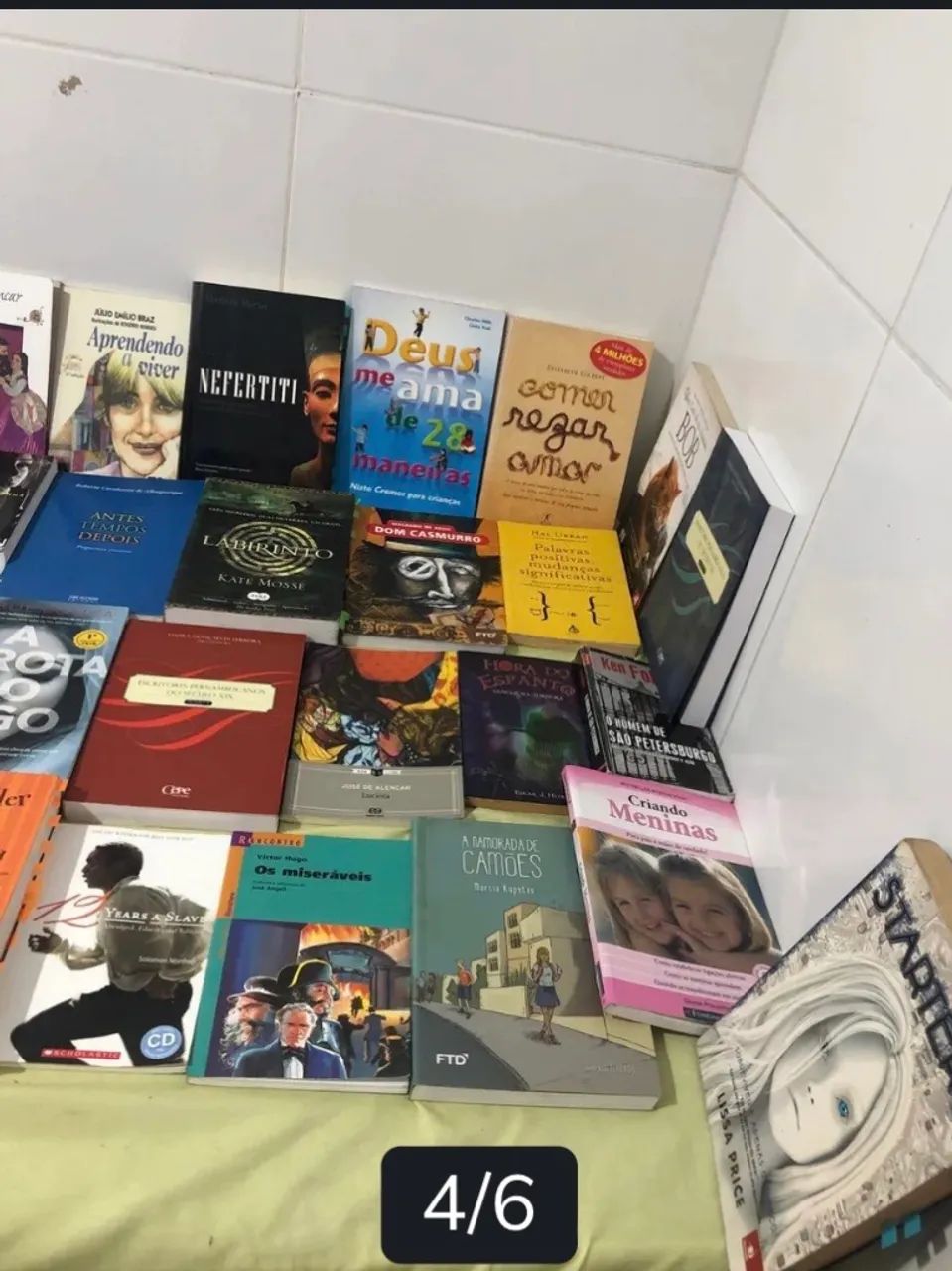 Vendo todos os livros - Foto 5
