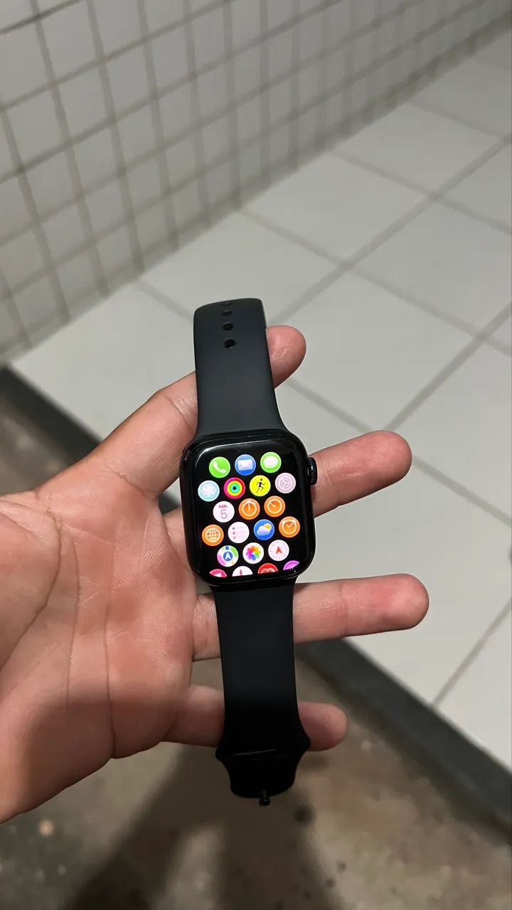 Apple Watch 9 / 41mm