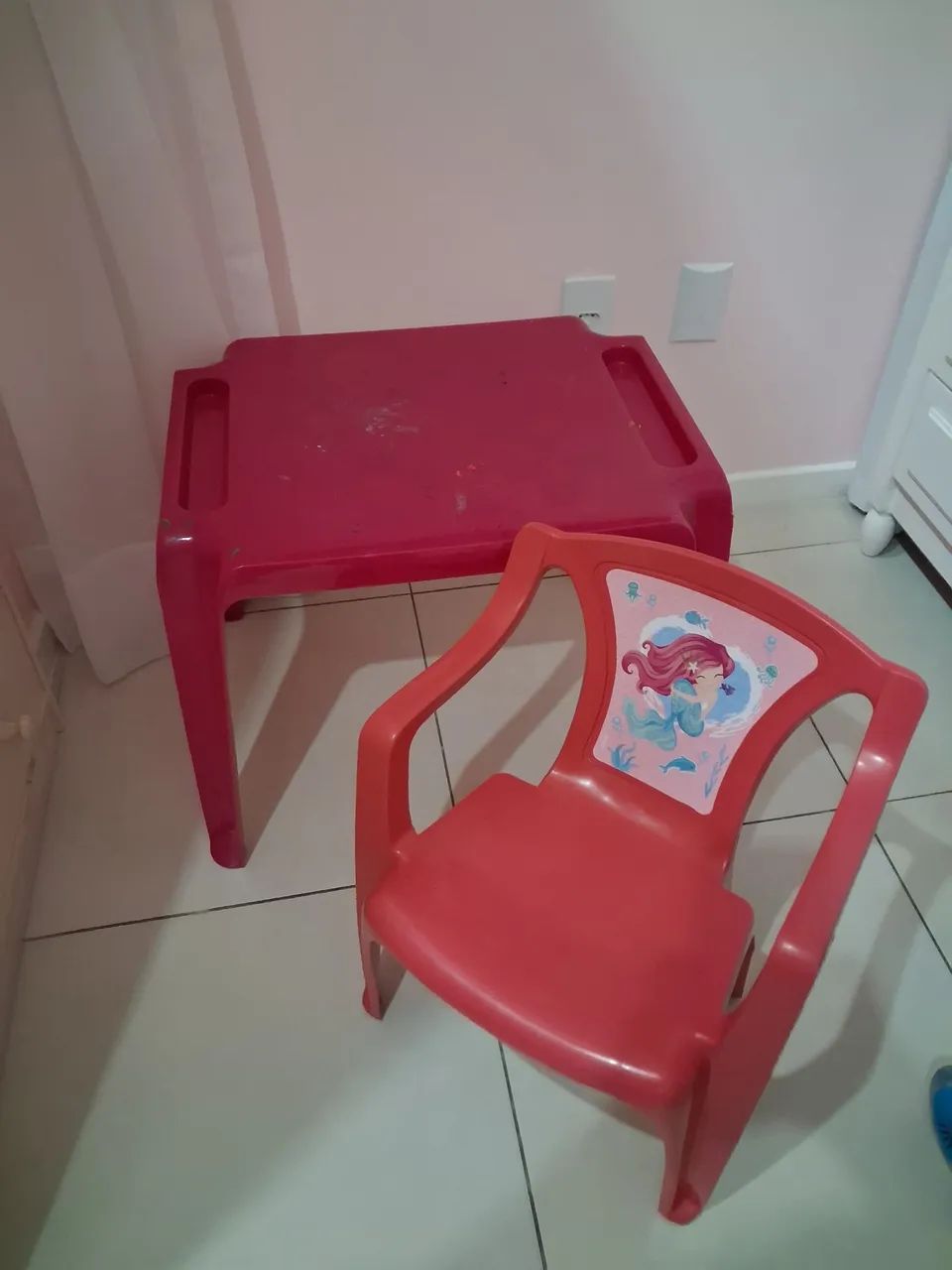 Mesa e cadeira infantil  - Foto 4
