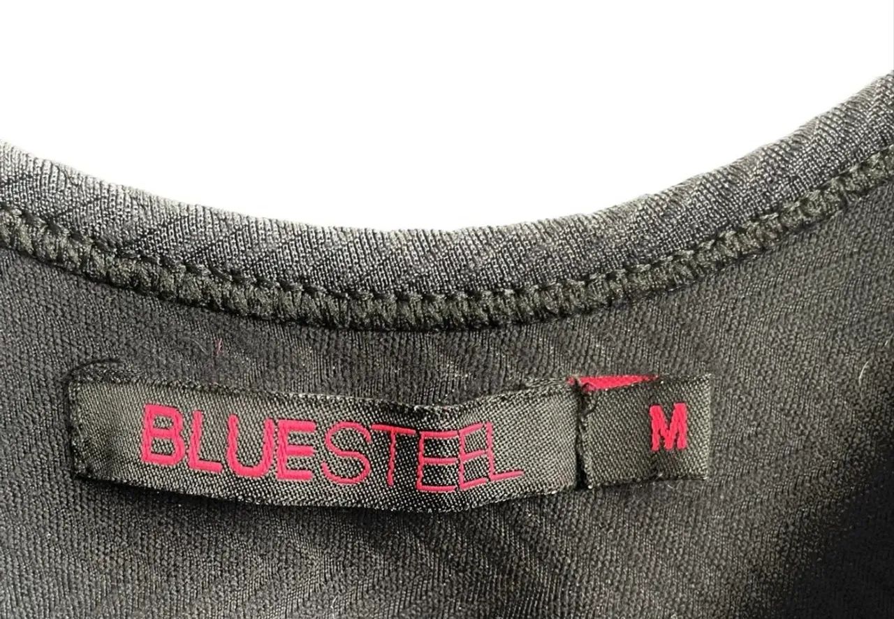 Vestido preto tam M sem mangas Blue Steel - Foto 4