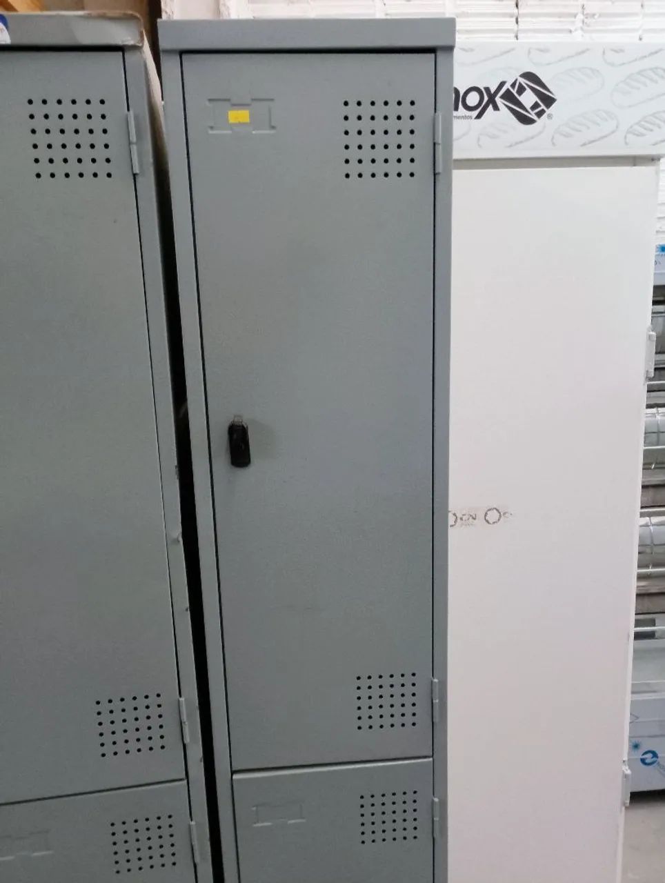 Armário 2 Portas 