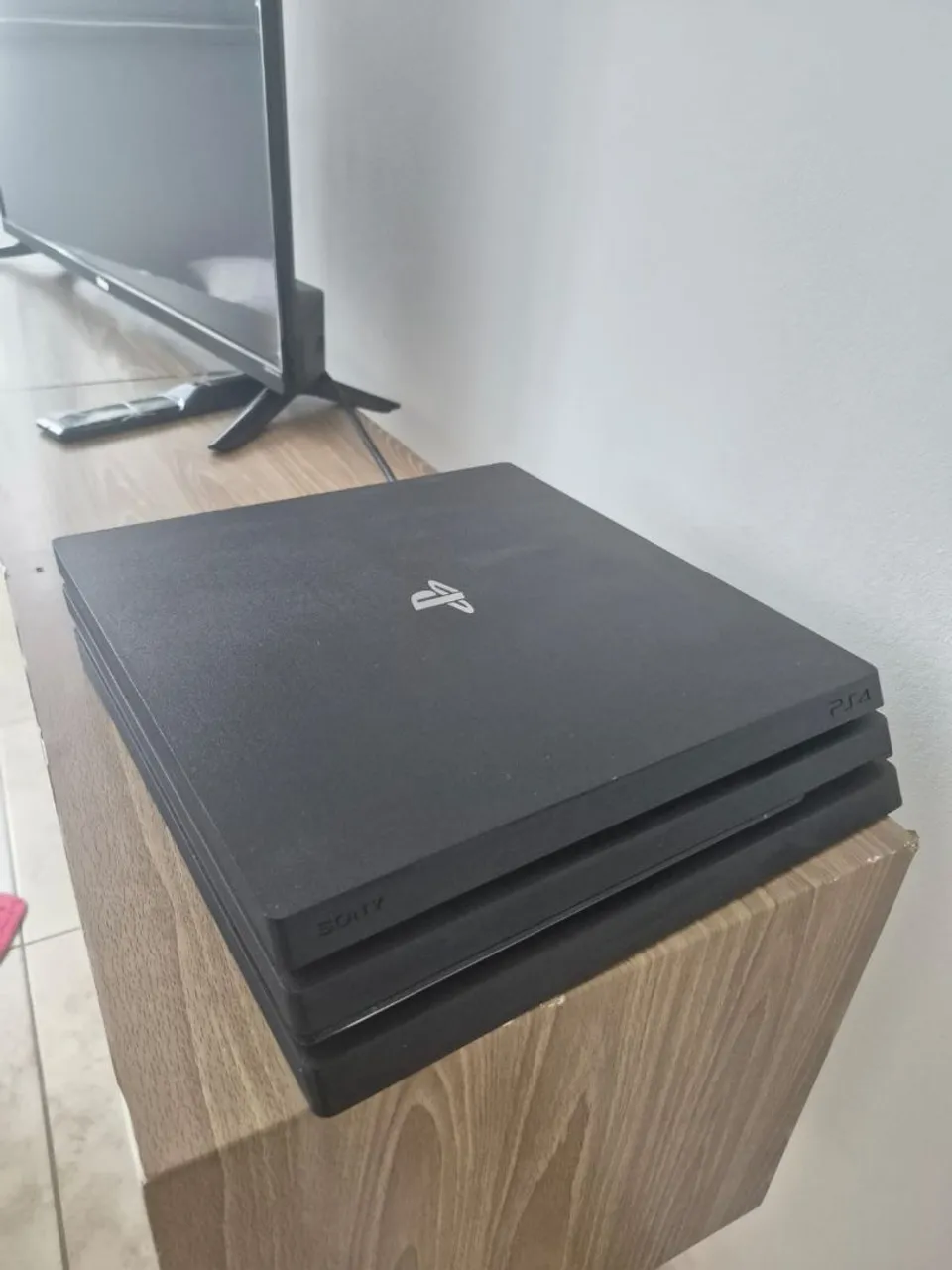 ps4 pro 1tb