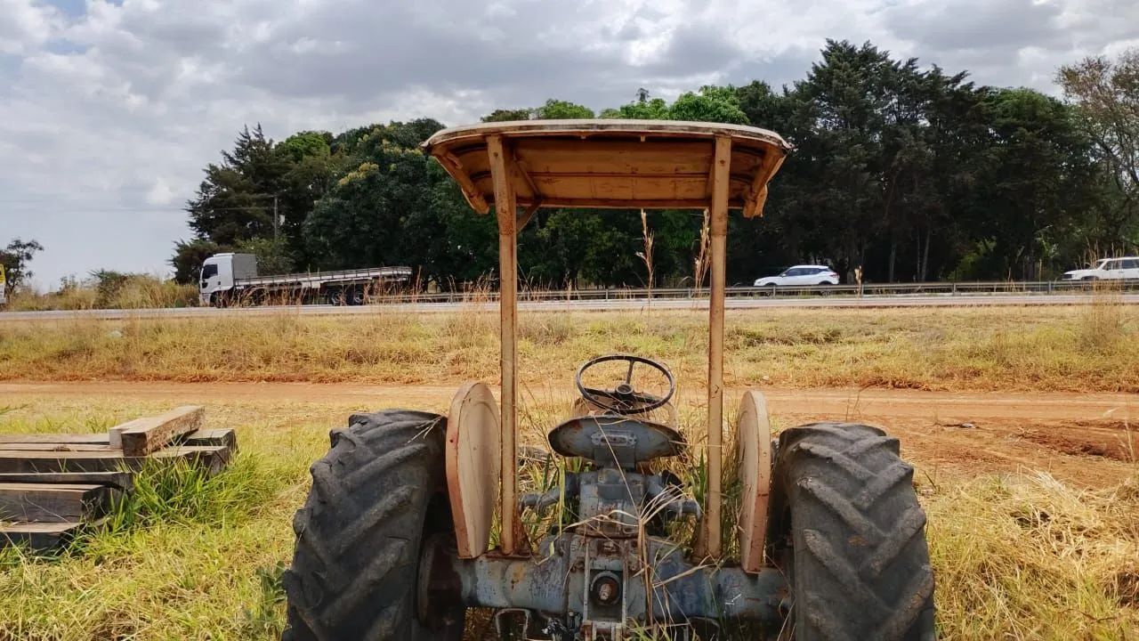 Trator Valmet 65