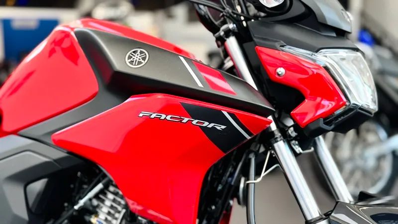 Yamaha YBR 150 Factor 150 cc  - Foto 3
