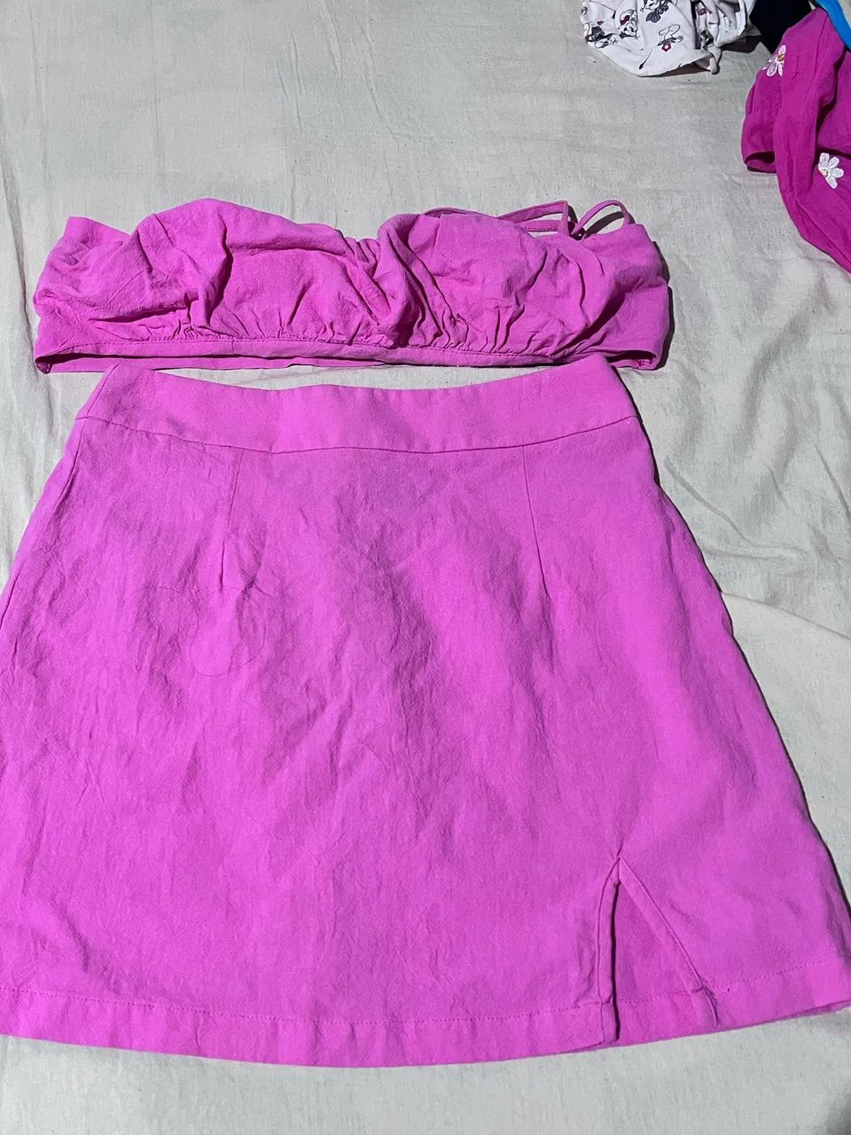 Conjunto croped e saia  - Foto 3