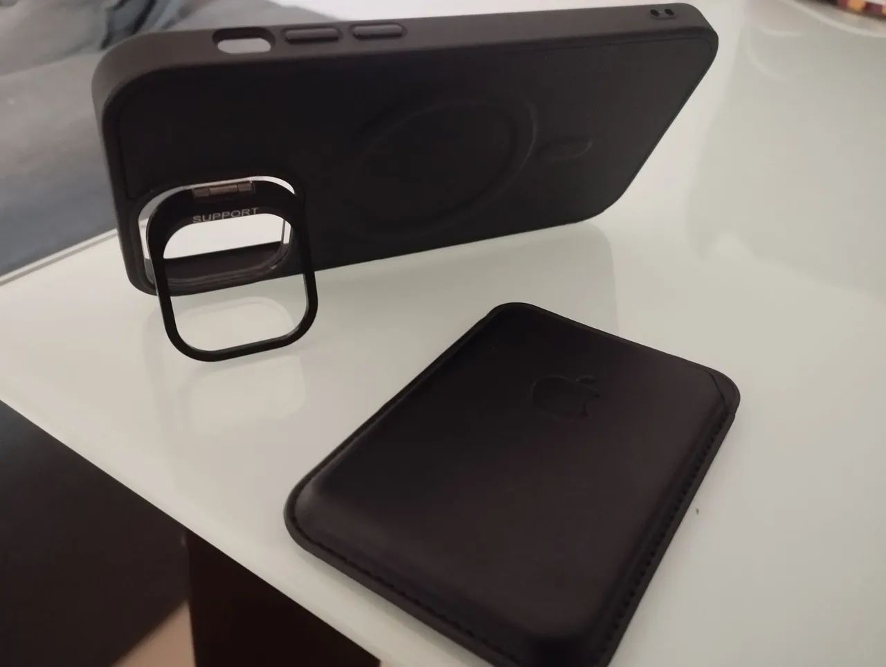 CAPA DE COURO IPHONE 12/12 PRO - Foto 3