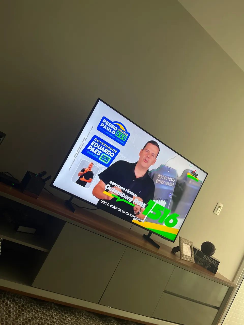 Tv smart LG 47 polegadas excelente 