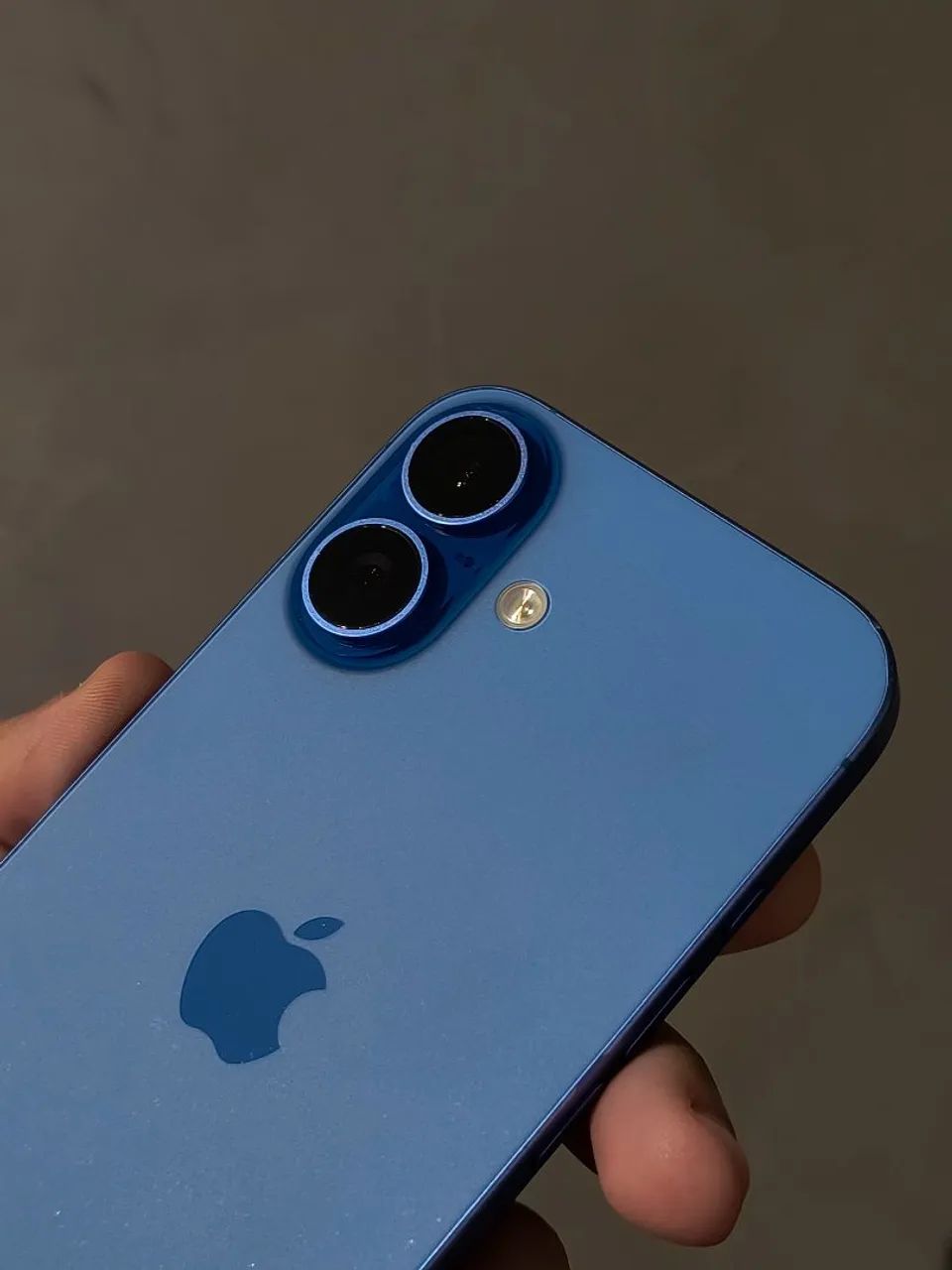 iPhone 16 de 128GB, Ultramarine | Impecável 